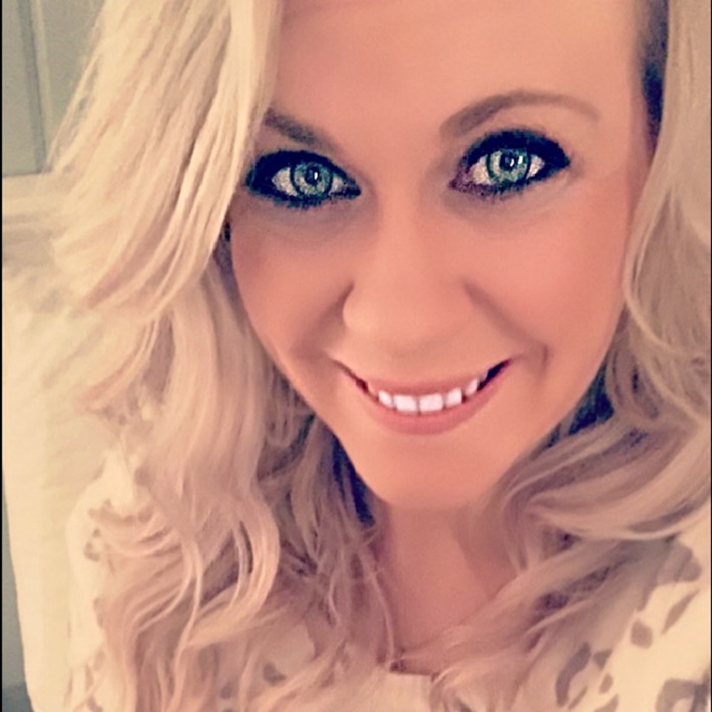 Meet your Posher, Jennifer